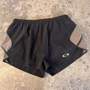 Oakley Womens Dolphin hem Shorts